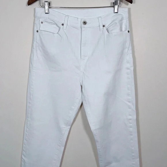 UNIQLO |  HIGH RISE STRAIGT LEG BOYFRIEND JEANS - Picture 4 of 13
